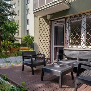 https://labo-apartment-sady-oliborskie.warsawhotelspoland.com